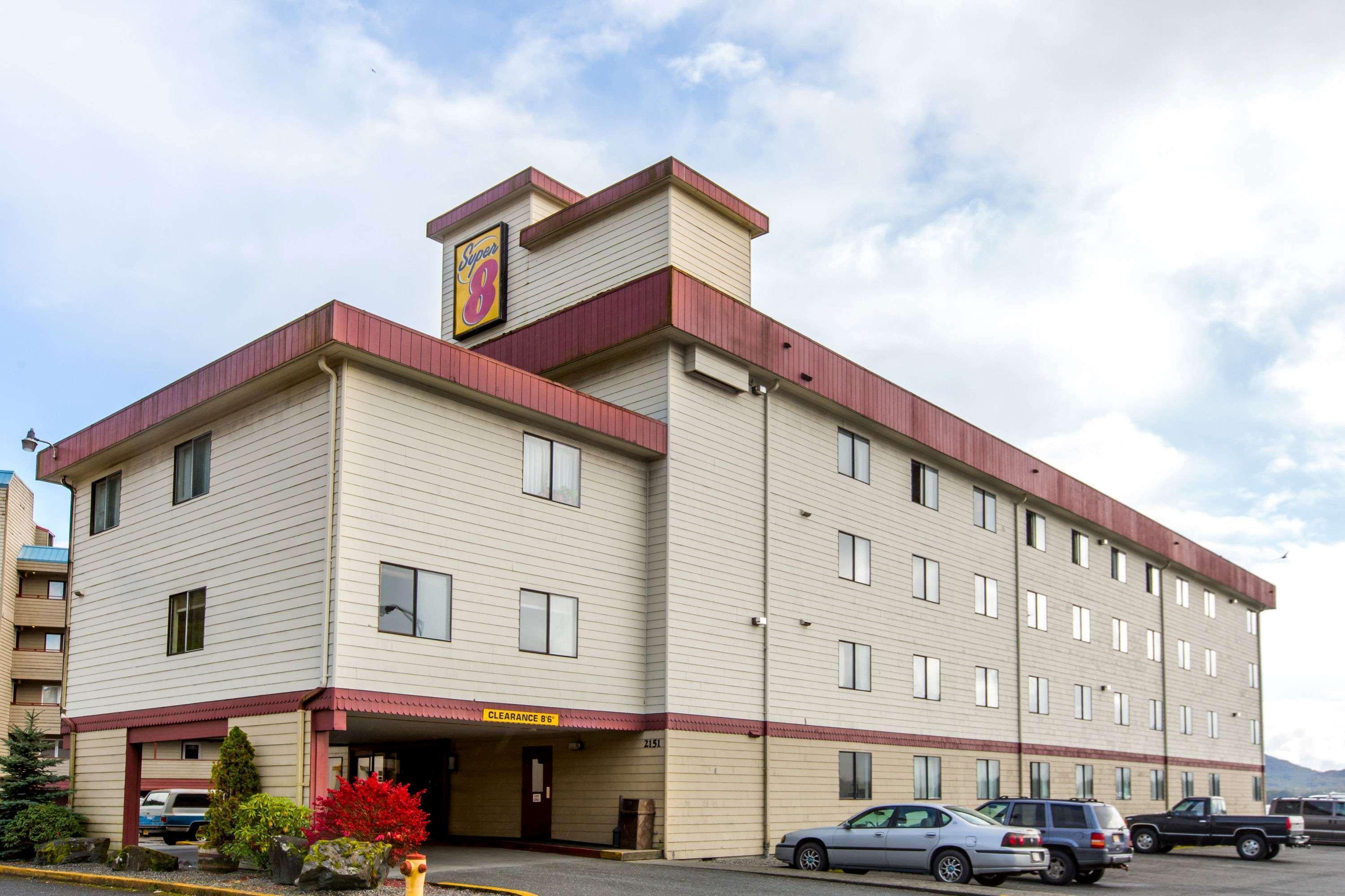 Super 8 by Wyndham Ketchikan Bagian luar foto